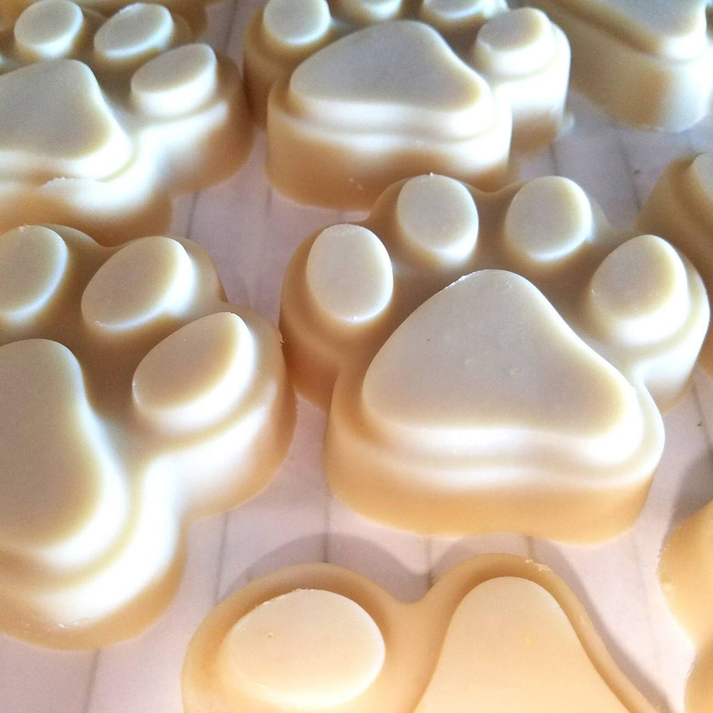 Big Paw | Goat Milk Dog Shampoo Bar | Natural Flea & Tick Repellent