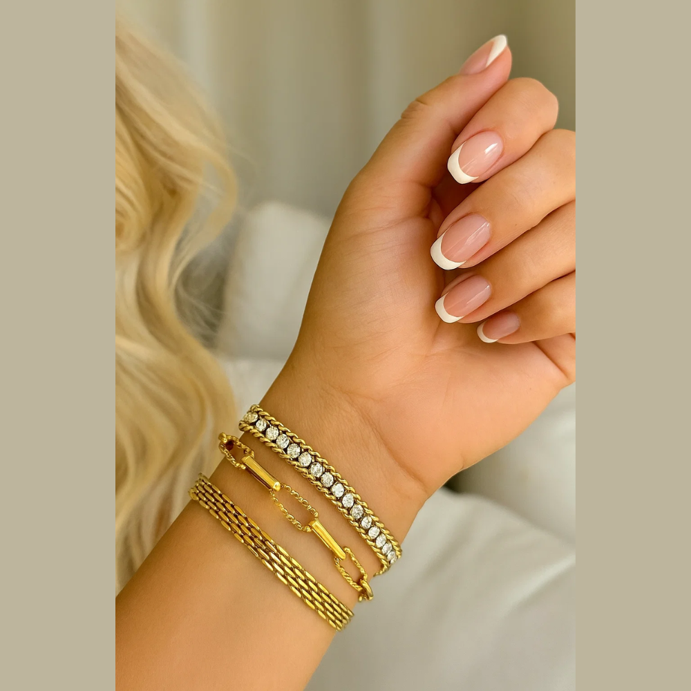 CZ Tennis Chain Bracelet in Gold