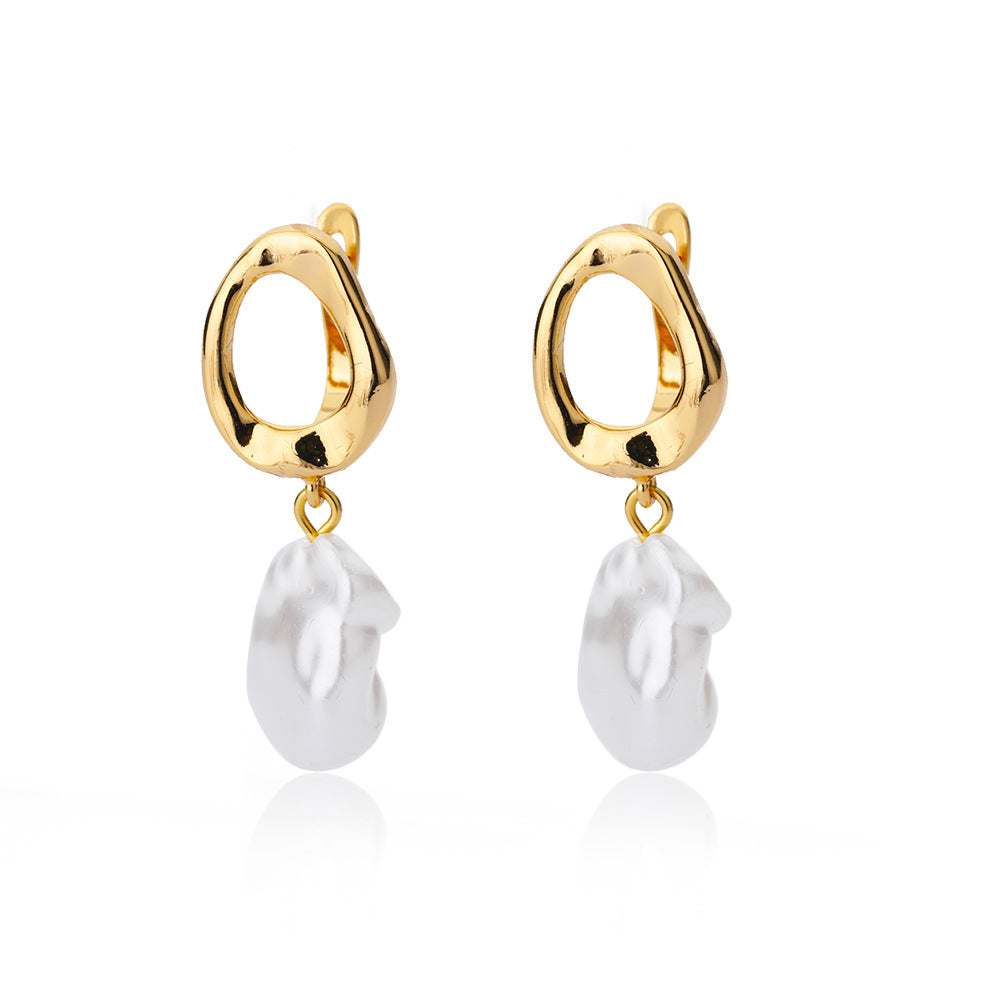 Baroque Pearl & Gold-Plated Hoop Earrings