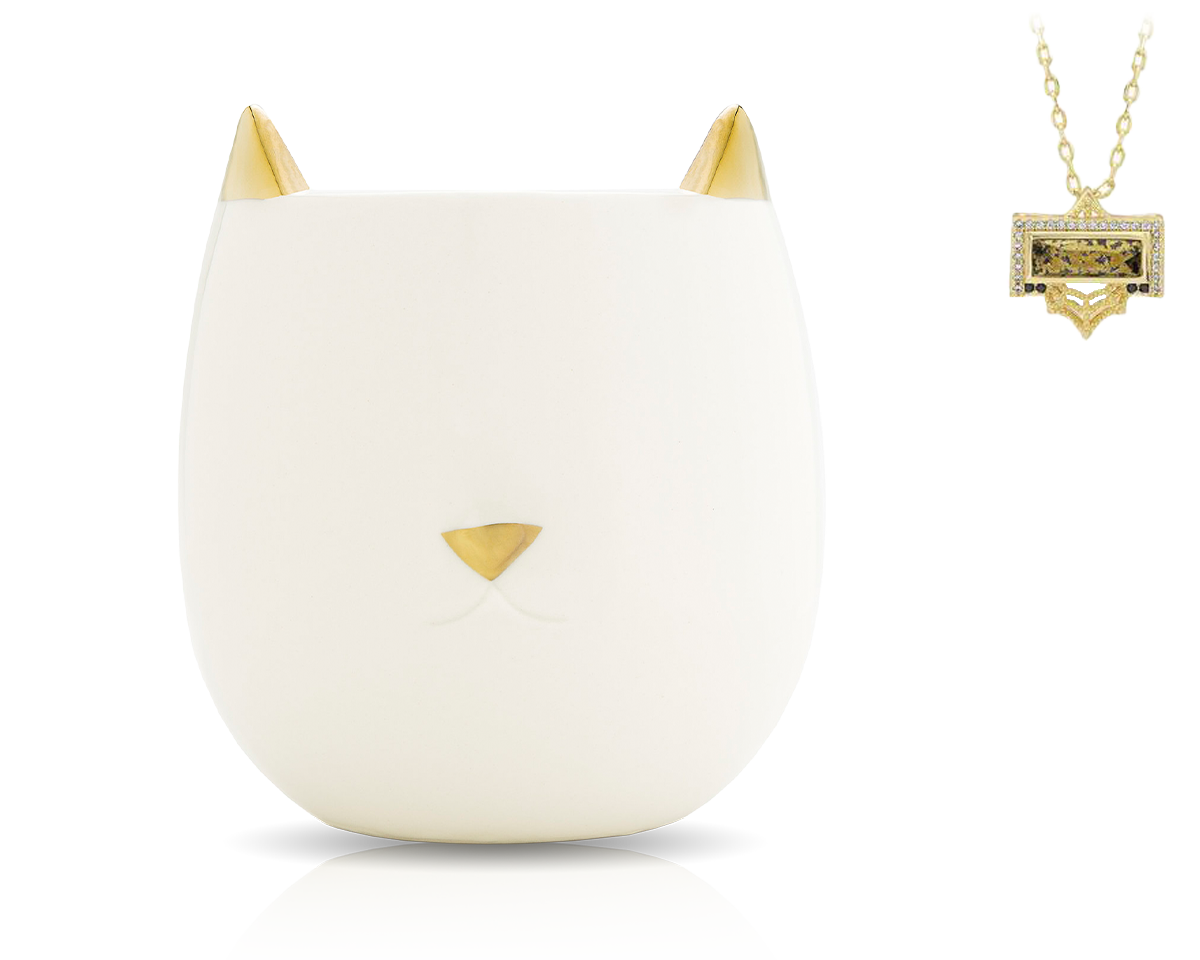 Purrfect Jewel Candle with Hidden Necklace